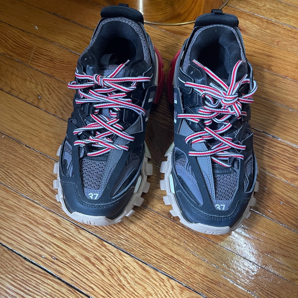 COPY - COPY - Balenciaga Track Sneaker